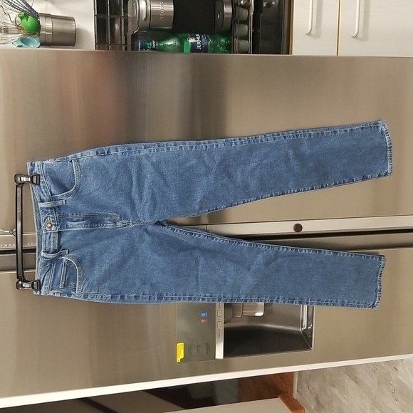 💕FAVORITE DAUGHTER💕 Valentina Super High Rise Cigarette Ankle Jeans 26 NWOT - Picture 3 of 11